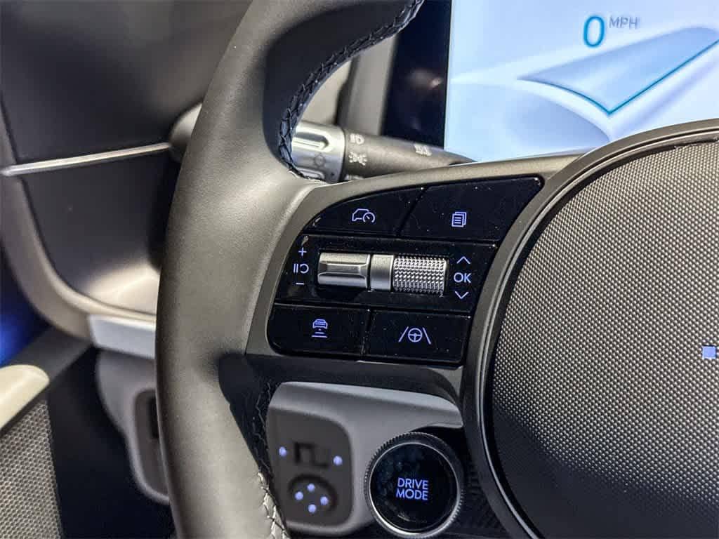 Thumbnail: 2025 Hyundai Ioniq 6 - 18