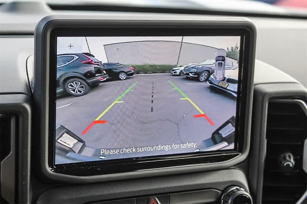 Thumbnail: 2022 Ford Bronco Sport - 25