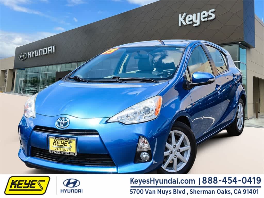 2013 Toyota Prius c Four -
                  Van Nuys, CA