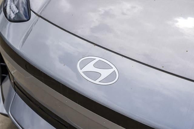 Thumbnail: 2025 Hyundai Ioniq 6 - 9