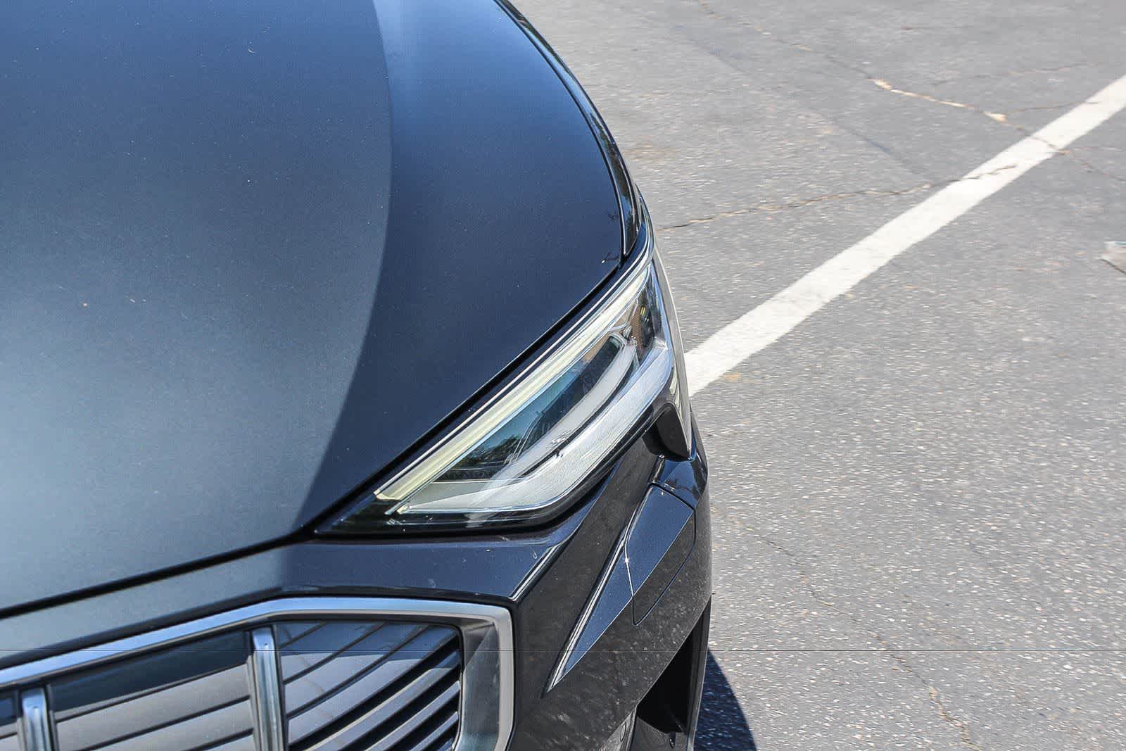 Thumbnail: 2019 Audi e-tron - 13