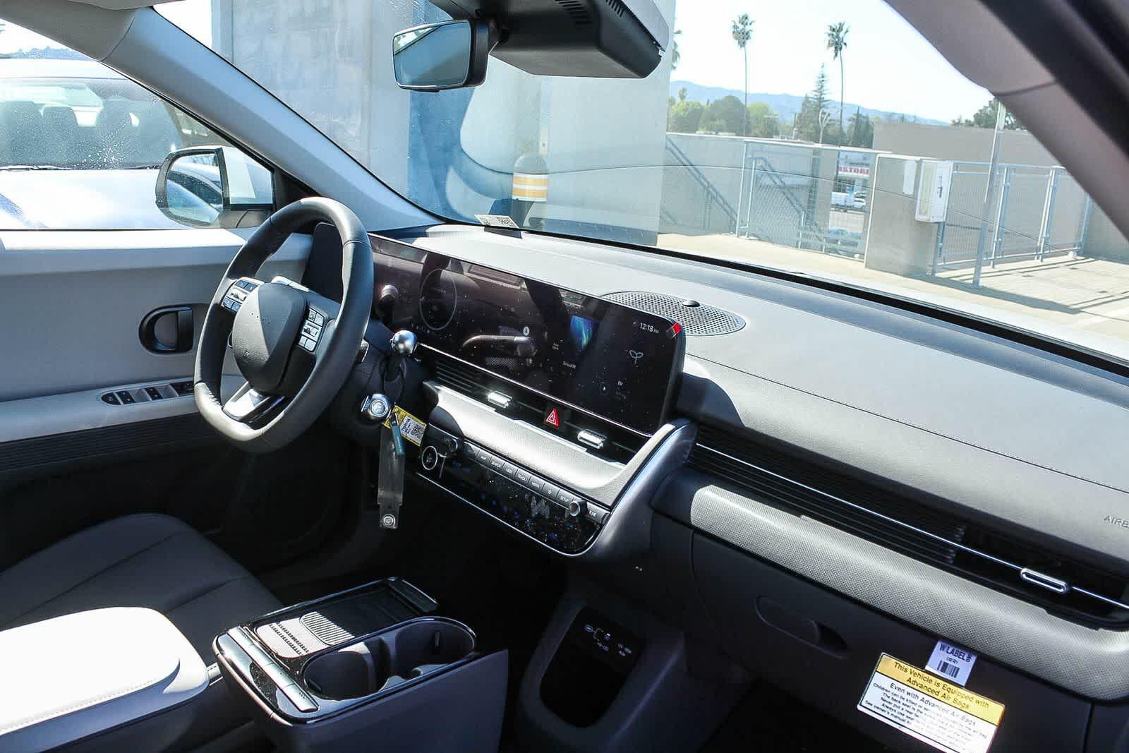 Thumbnail: 2026 Hyundai Ioniq 5 - 22