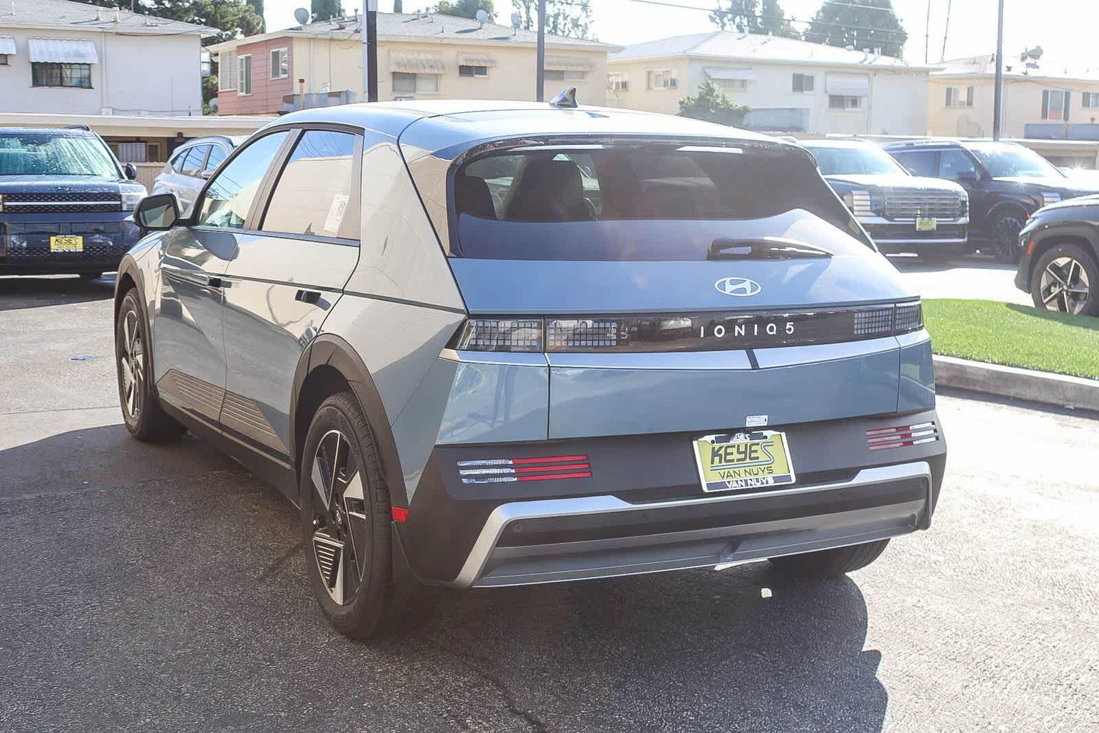 Thumbnail: 2026 Hyundai Ioniq 5 - 7