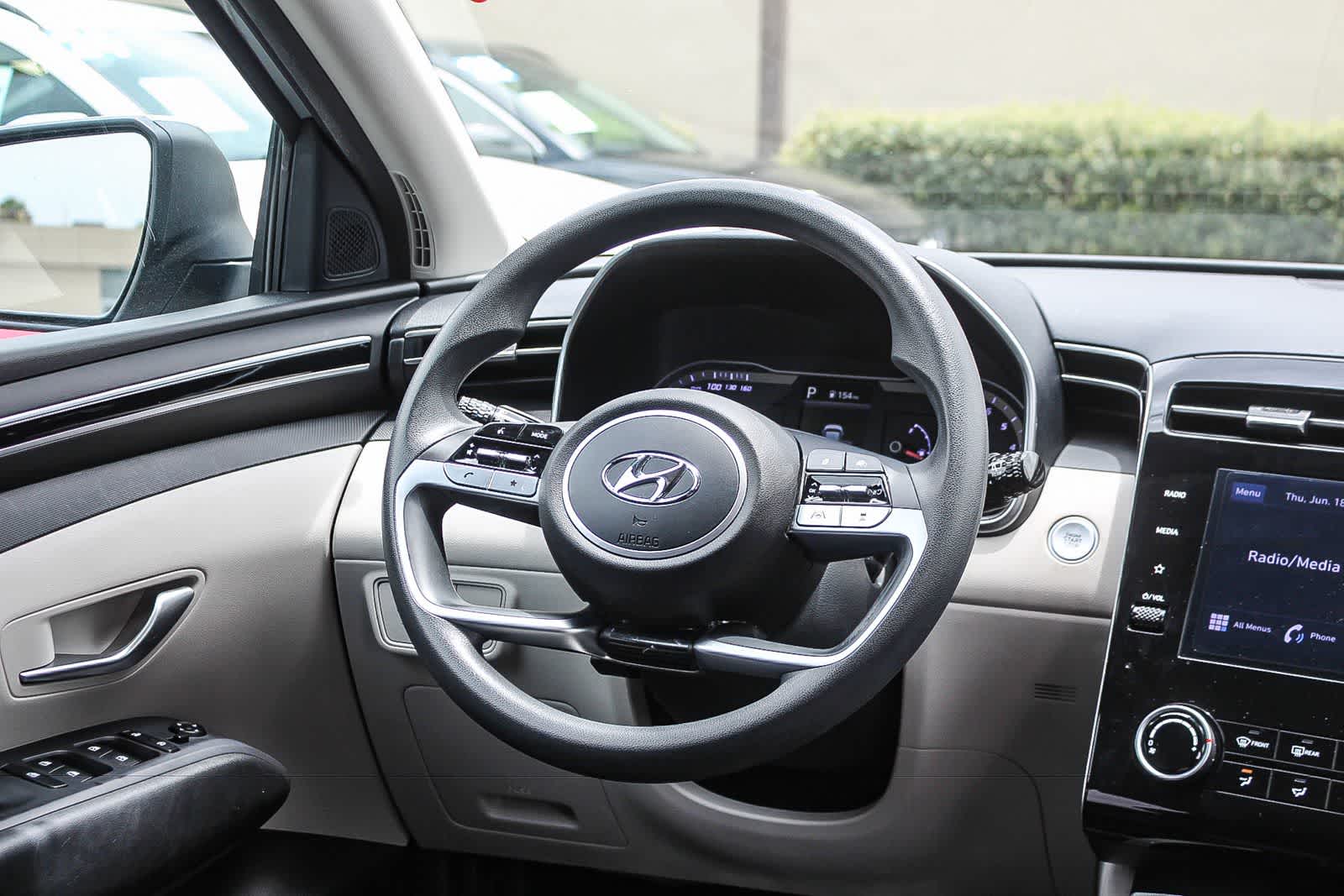 Thumbnail: 2023 Hyundai Tucson - 18