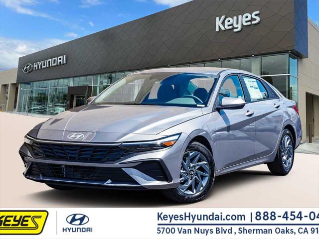 2025 Hyundai Elantra Blue -
                  Van Nuys, CA