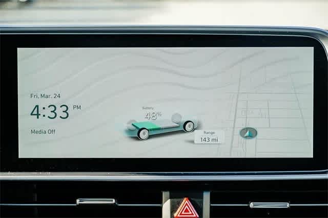 Thumbnail: 2023 Hyundai Ioniq 6 - 14