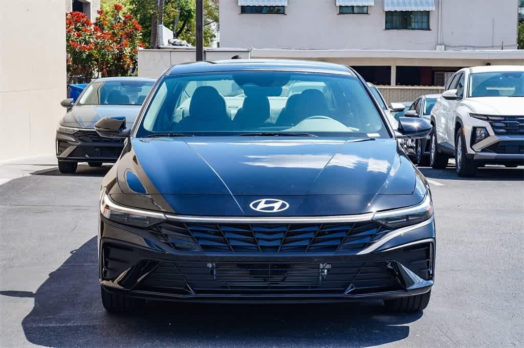 Thumbnail: 2025 Hyundai Elantra - 6