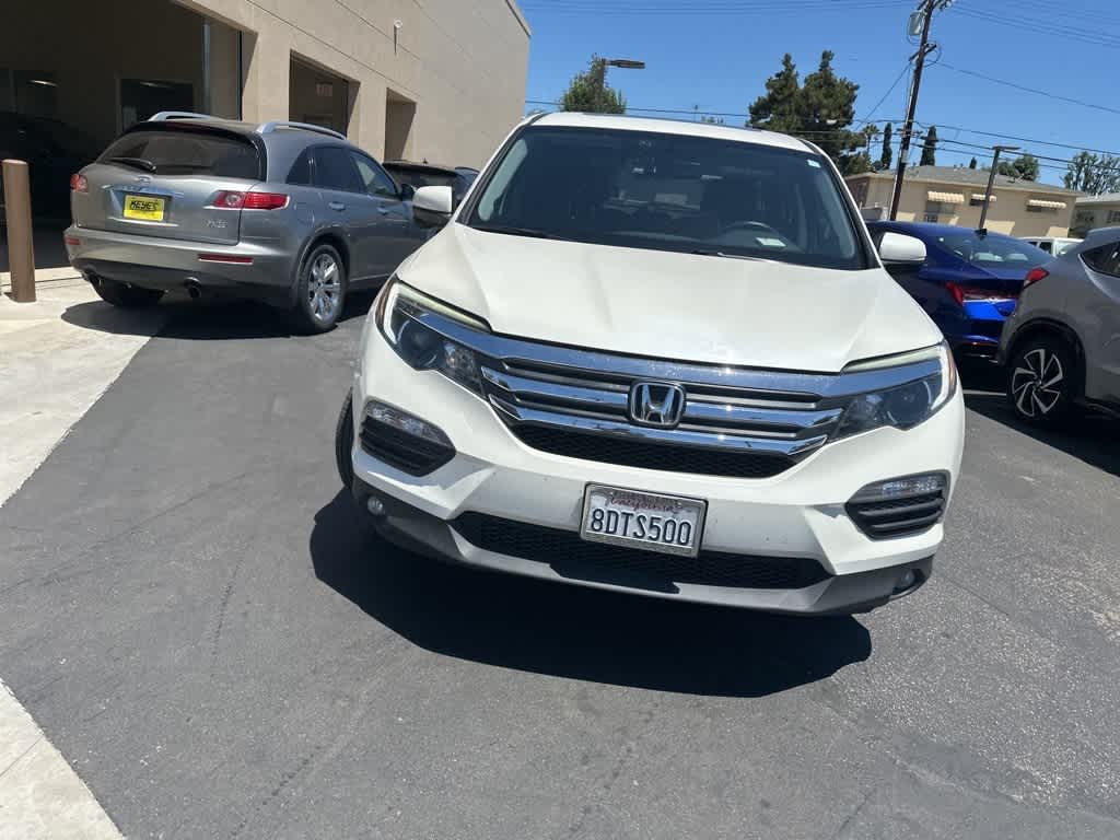 Thumbnail: 2018 Honda Pilot - 21
