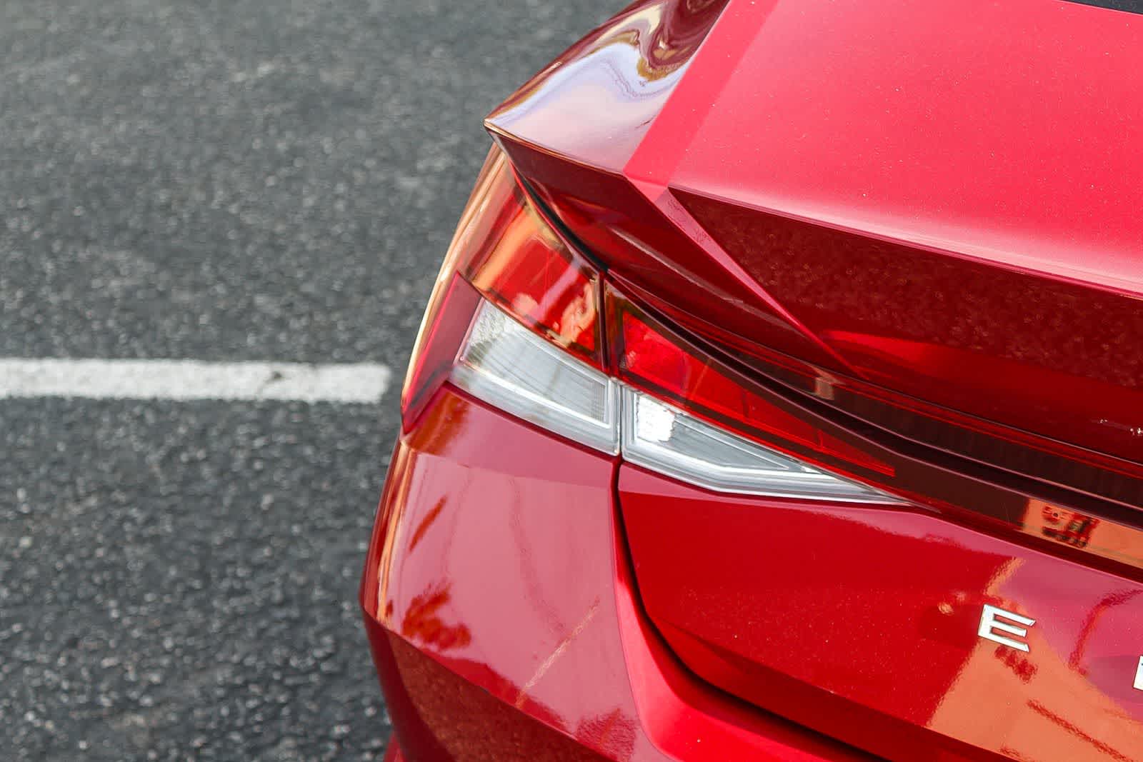 Thumbnail: 2023 Hyundai Elantra - 8