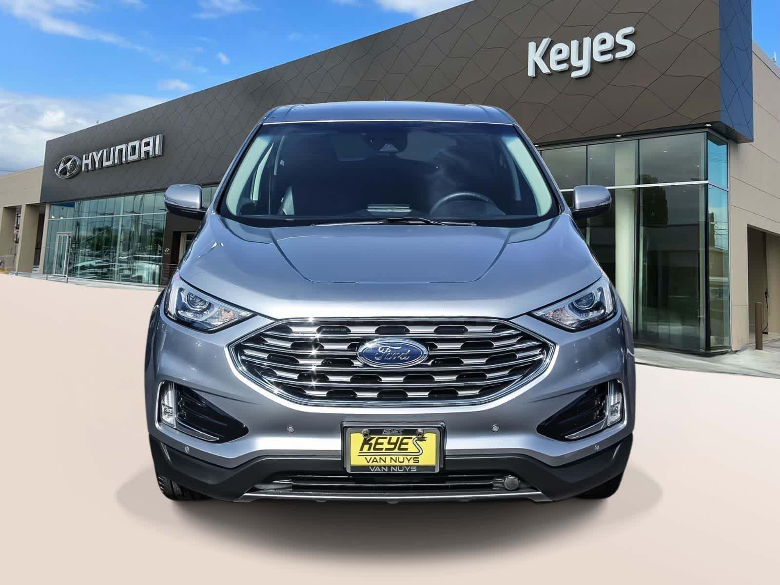 Thumbnail: 2022 Ford Edge - 2