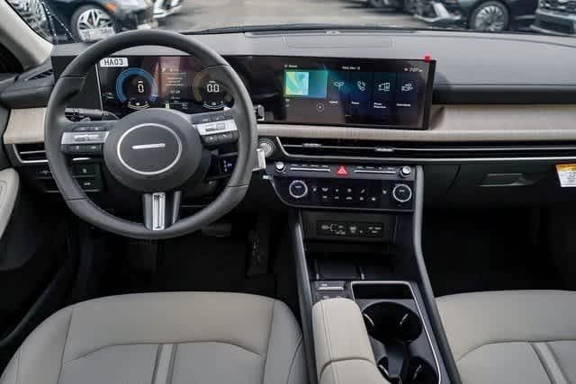 Thumbnail: 2025 Hyundai Sonata - 17