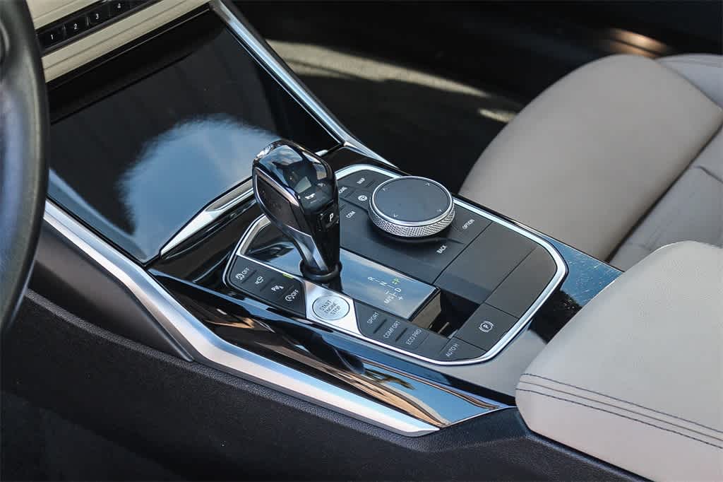 Thumbnail: 2019 BMW 3 Series - 19