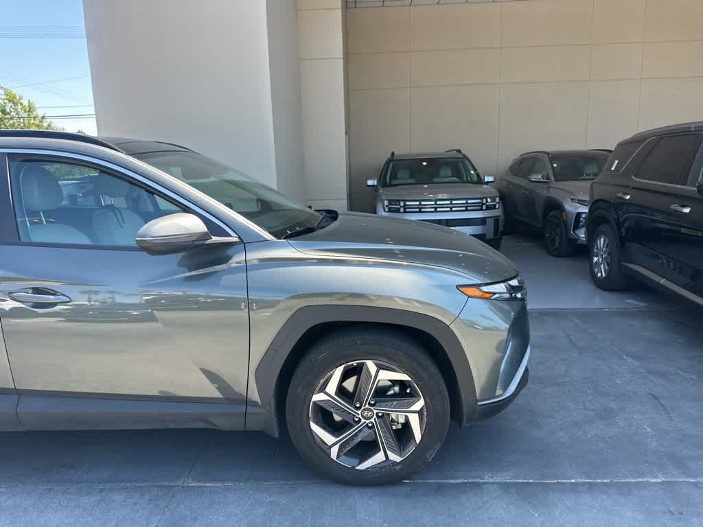 Thumbnail: 2023 Hyundai Tucson - 15