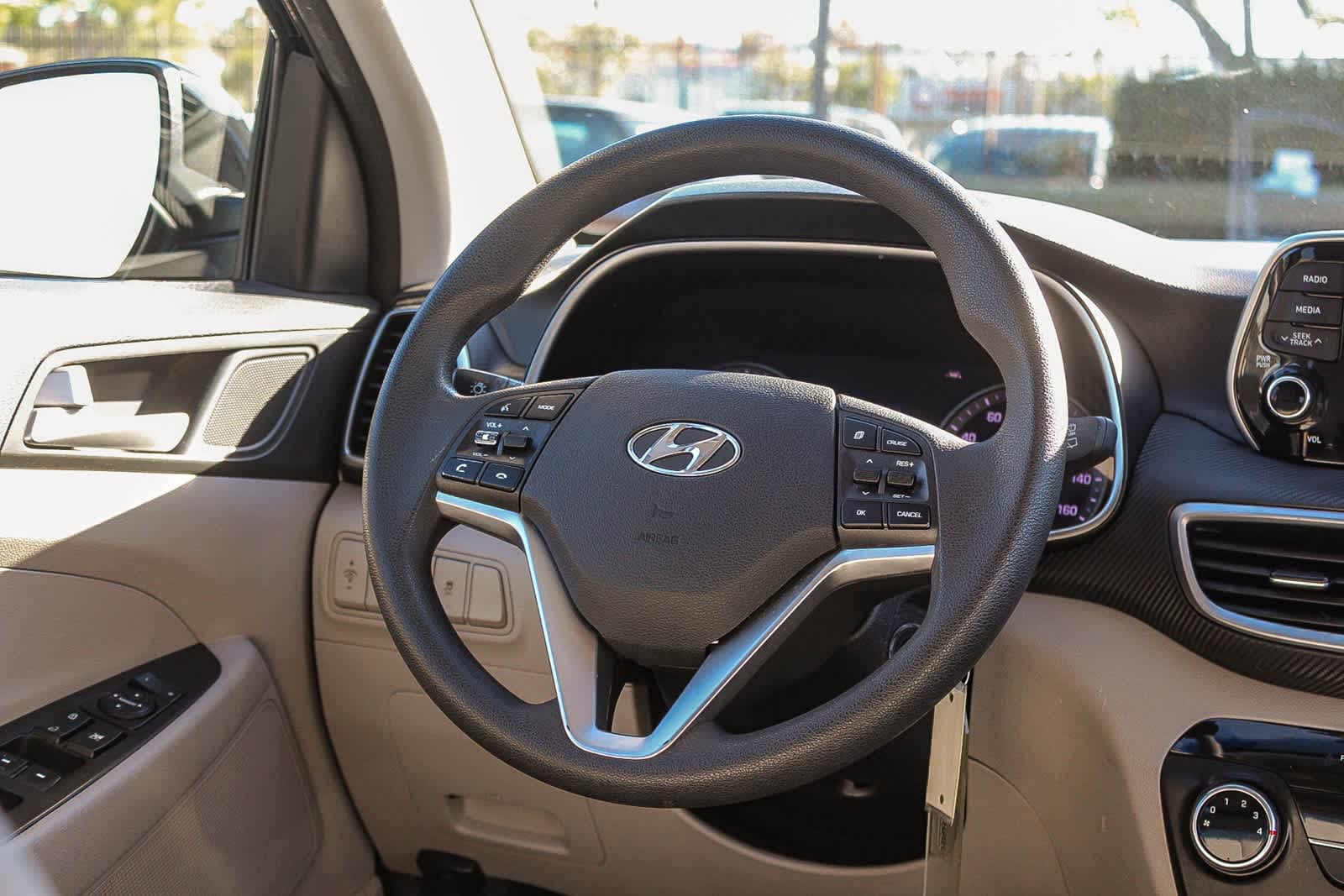 Thumbnail: 2019 Hyundai Tucson - 19