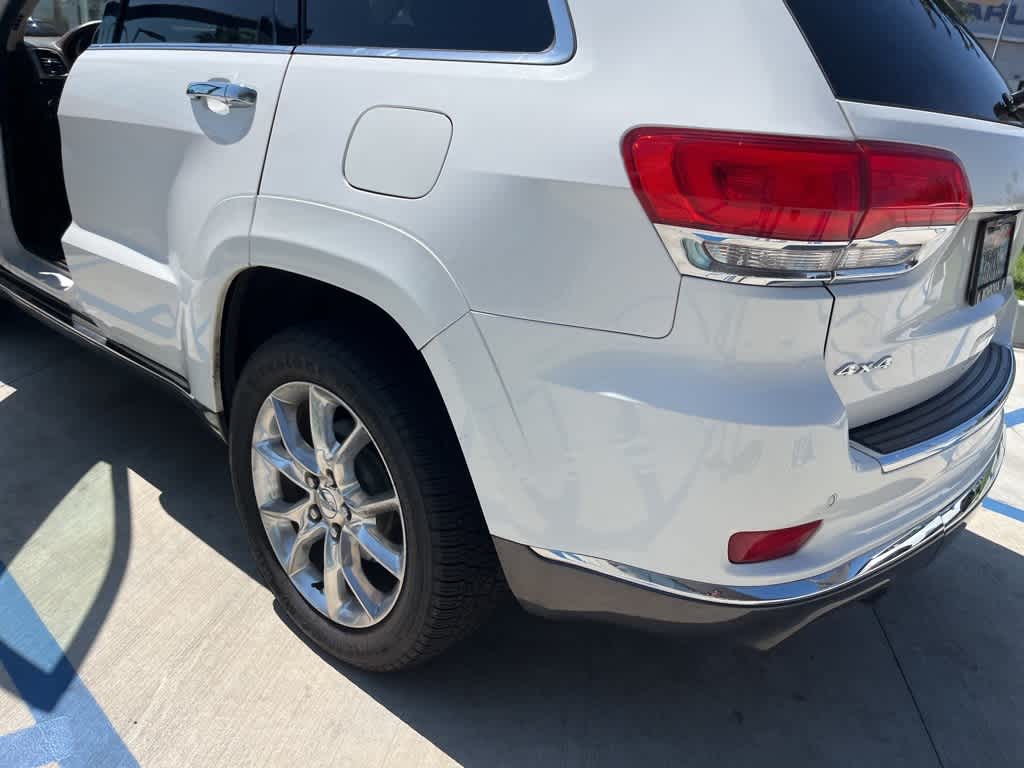 Thumbnail: 2015 Jeep Grand Cherokee - 5
