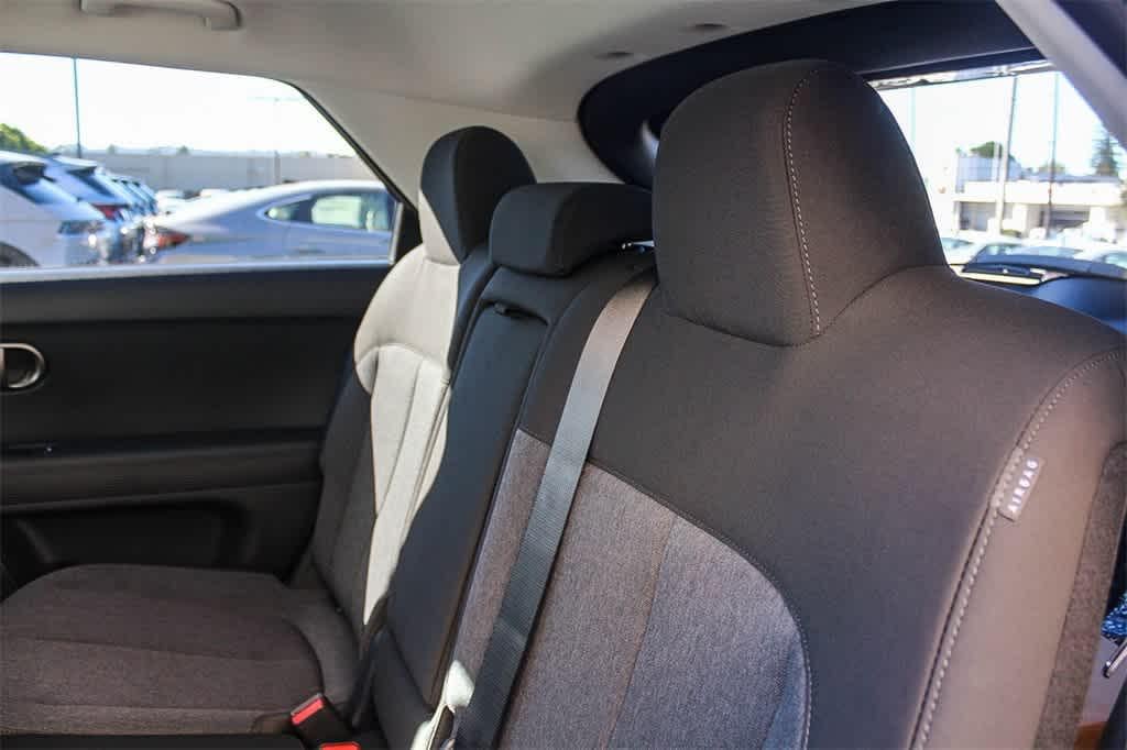 Thumbnail: 2026 Hyundai Ioniq 5 - 24