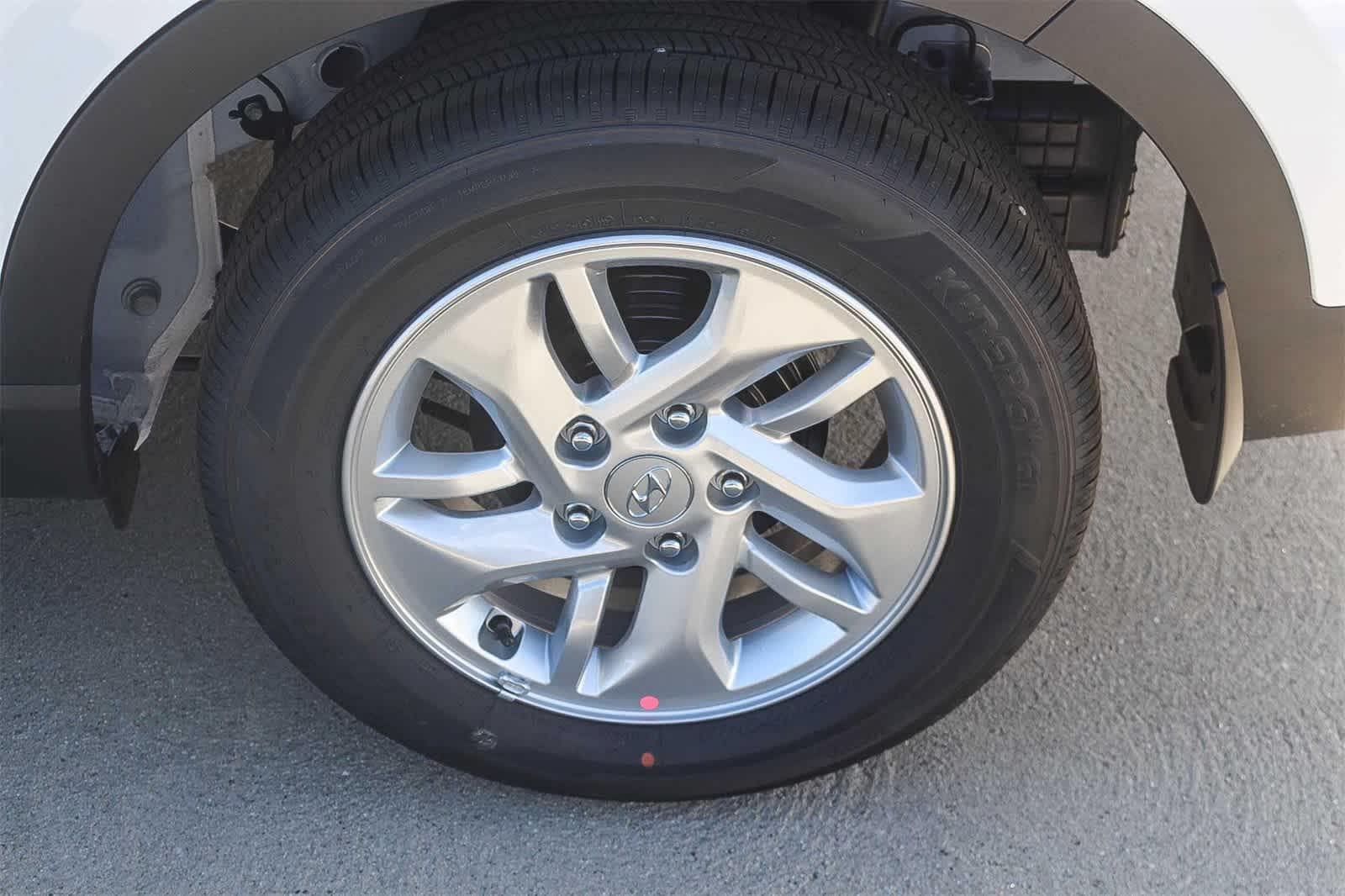 Thumbnail: 2026 Hyundai Venue - 9