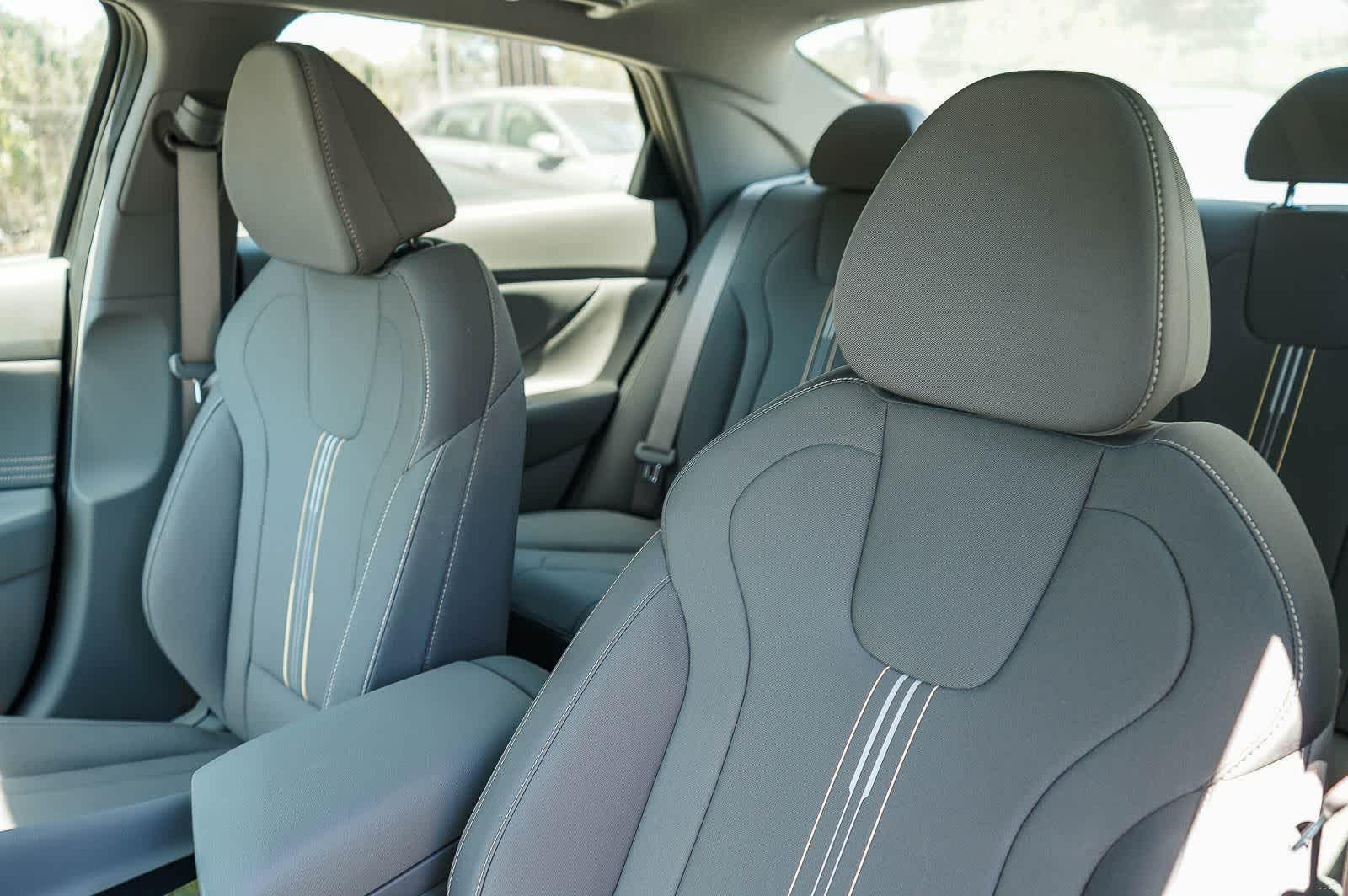 Thumbnail: 2026 Hyundai Elantra - 33