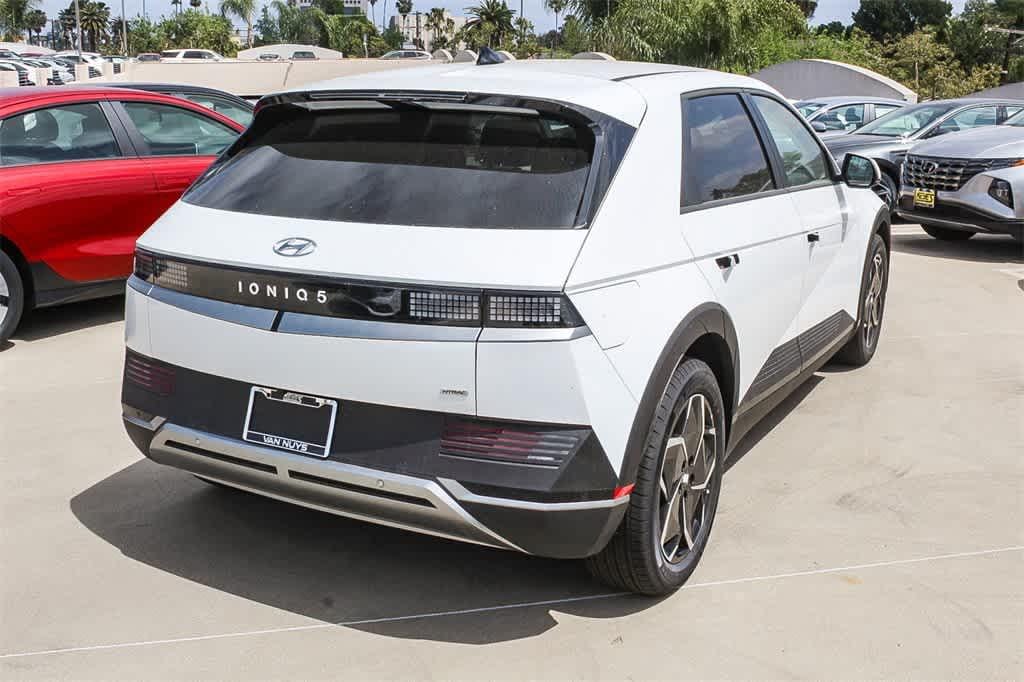 Thumbnail: 2024 Hyundai Ioniq 5 - 4
