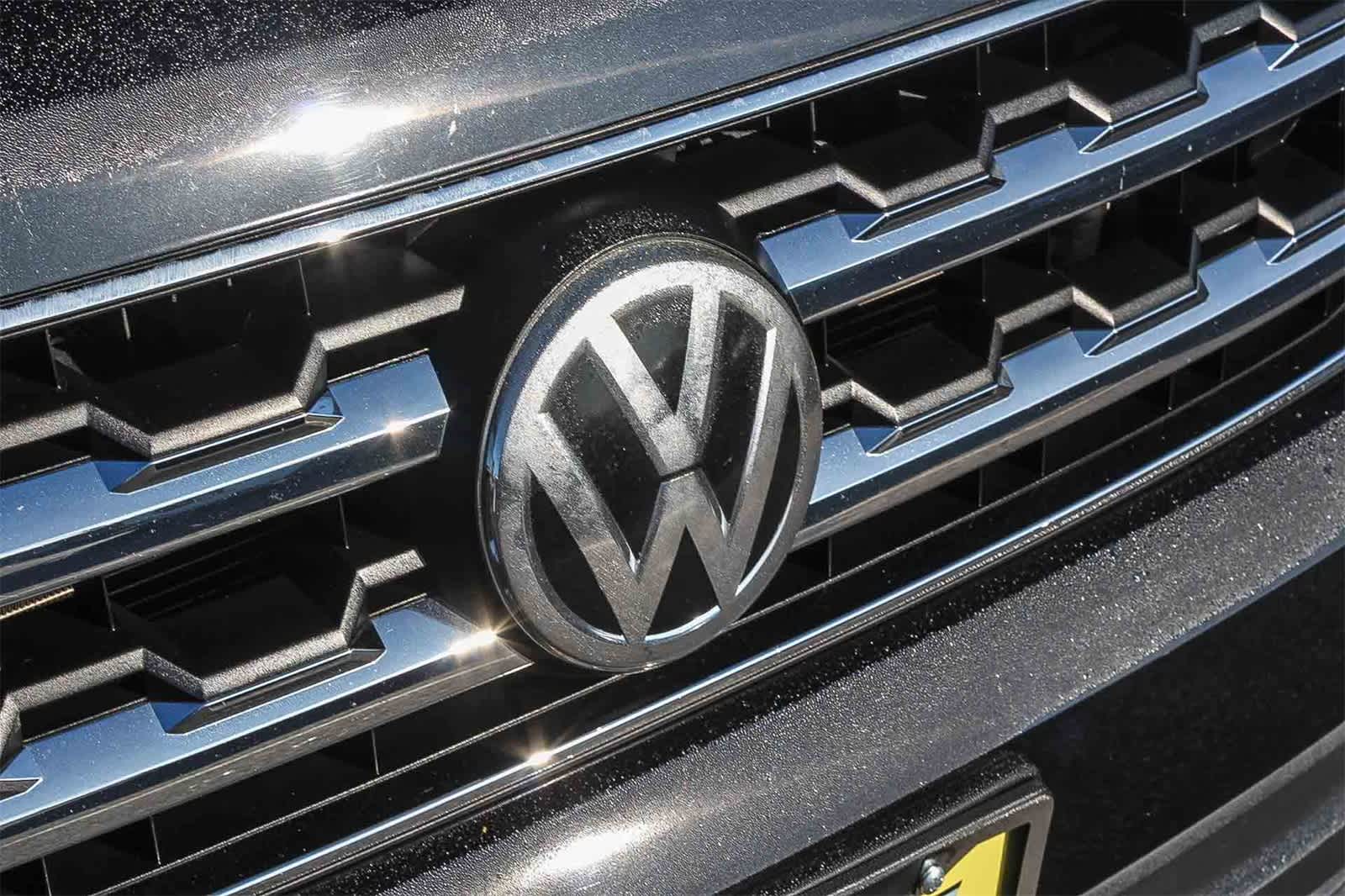 Thumbnail: 2018 Volkswagen Atlas - 14