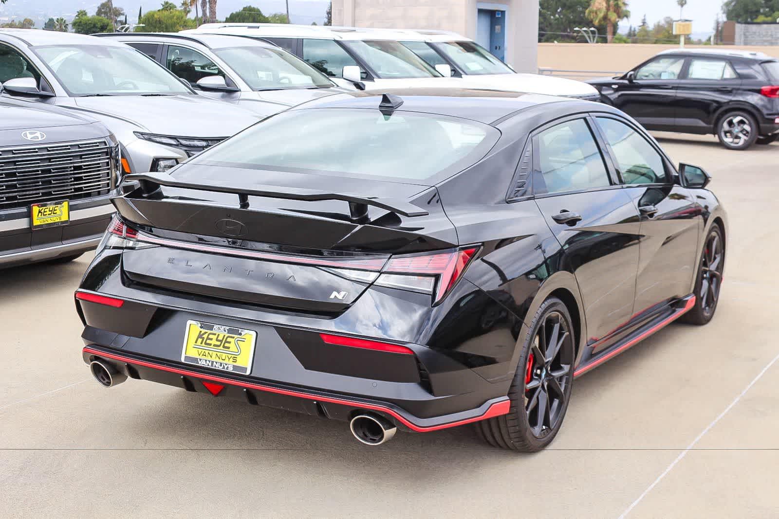 Thumbnail: 2026 Hyundai Elantra - 4