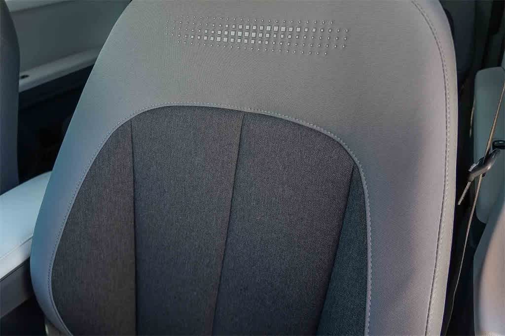 Thumbnail: 2025 Hyundai Ioniq 5 - 33