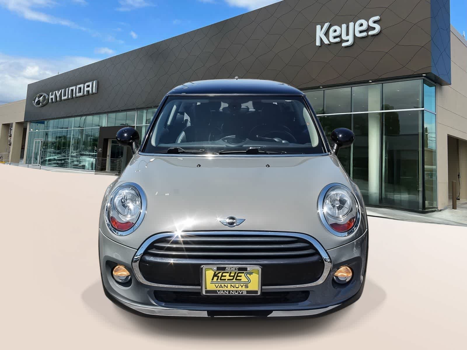 Thumbnail: 2017 MINI Cooper Hardtop - 2