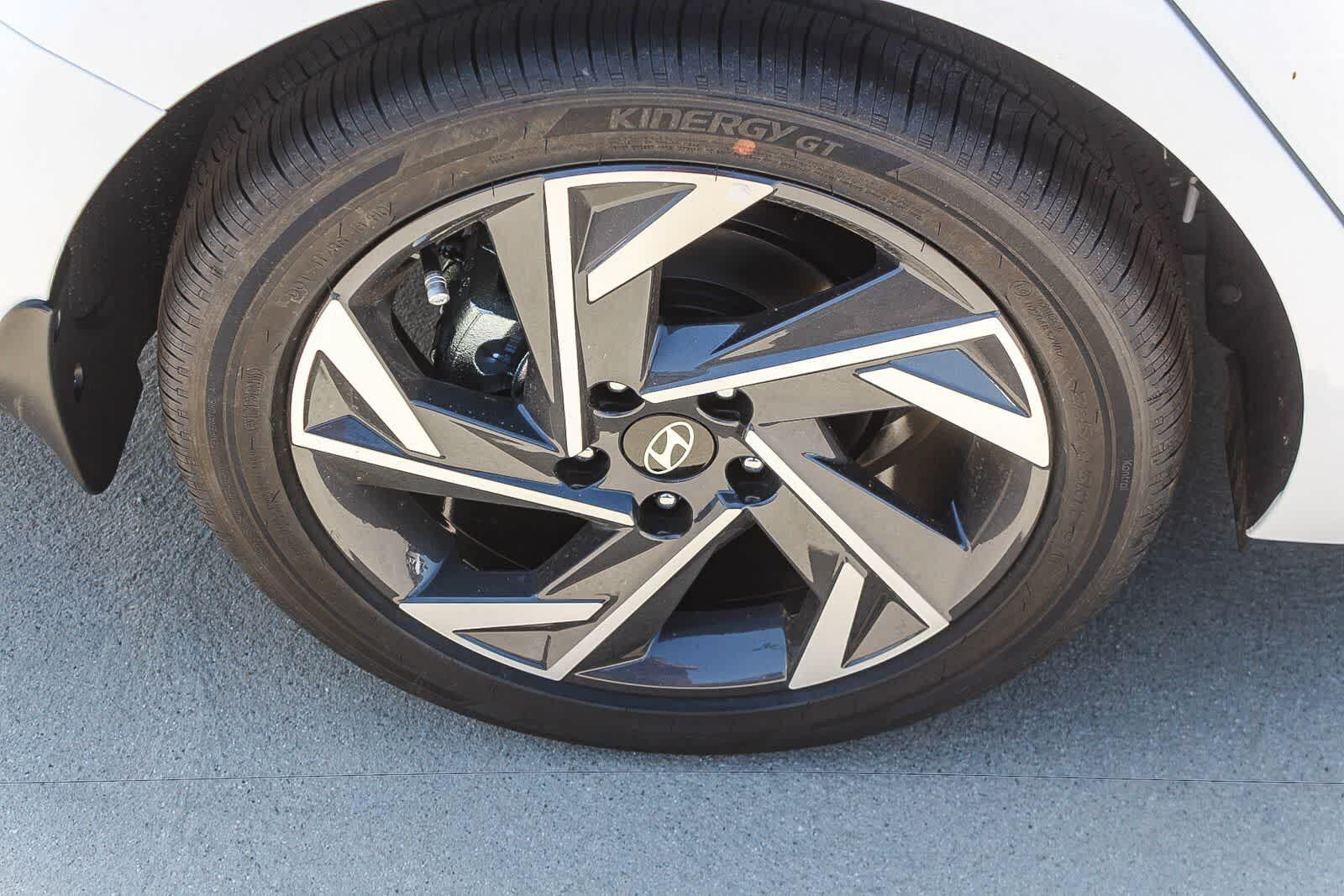 Thumbnail: 2026 Hyundai Elantra - 9