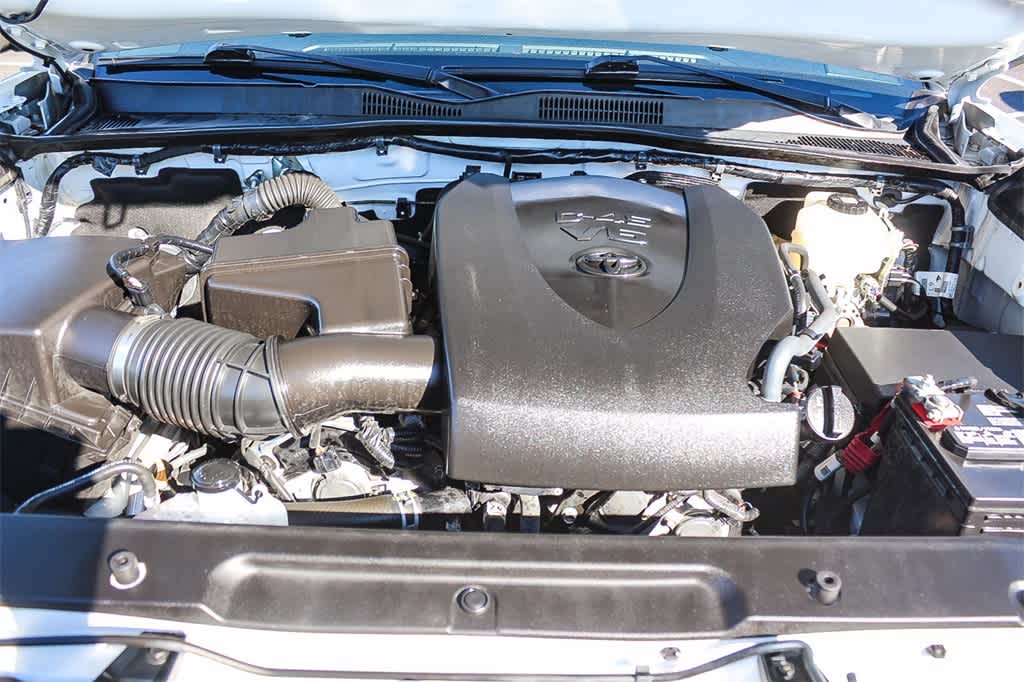 Thumbnail: 2021 Toyota Tacoma - 26