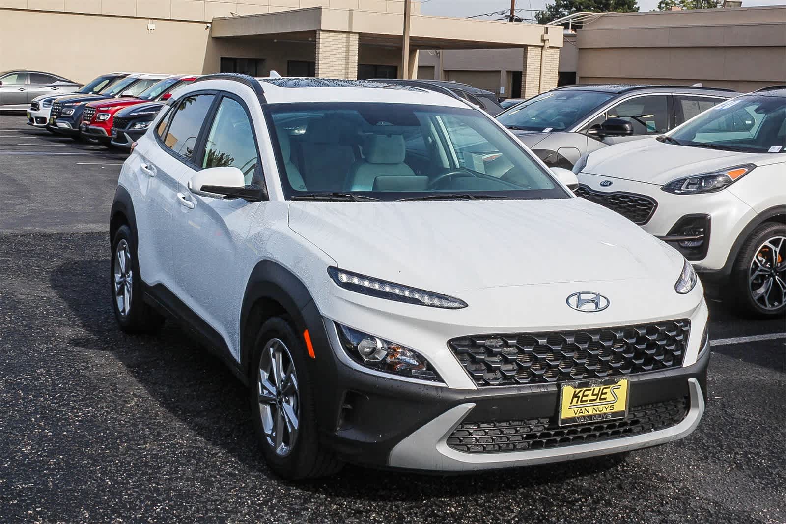 Thumbnail: 2023 Hyundai Kona - 3