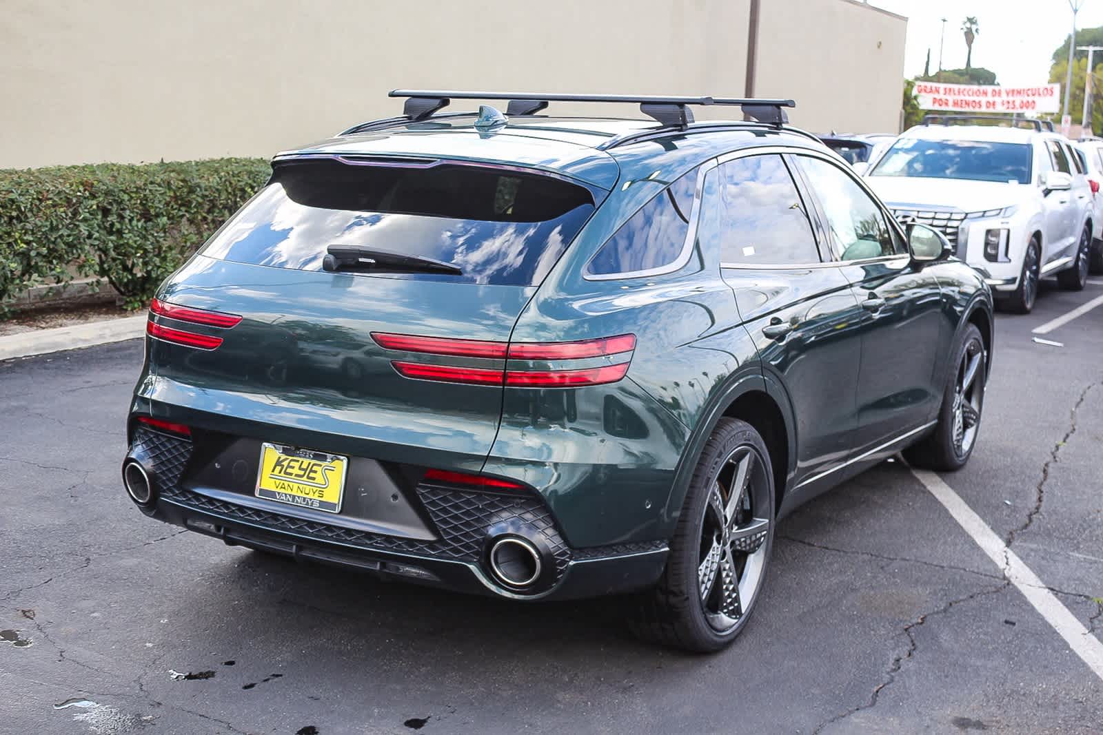 Thumbnail: 2023 Genesis GV70 - 4