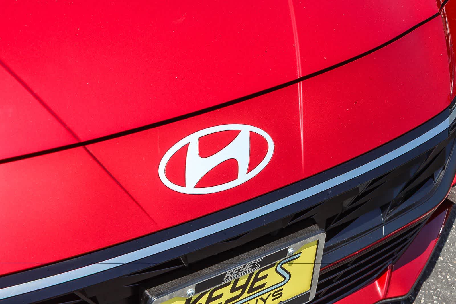Thumbnail: 2025 Hyundai Elantra - 13
