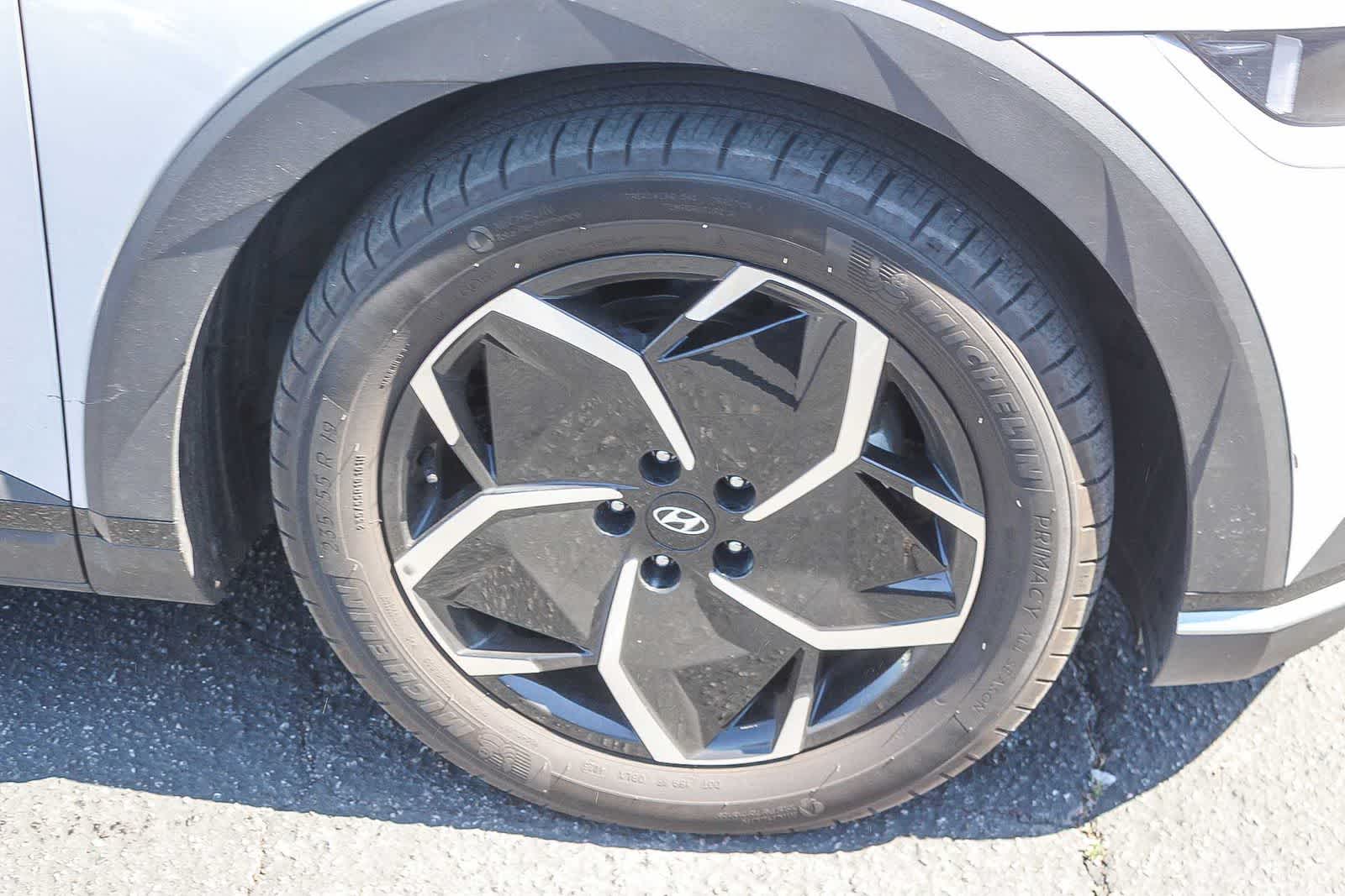 Thumbnail: 2024 Hyundai Ioniq 5 - 12