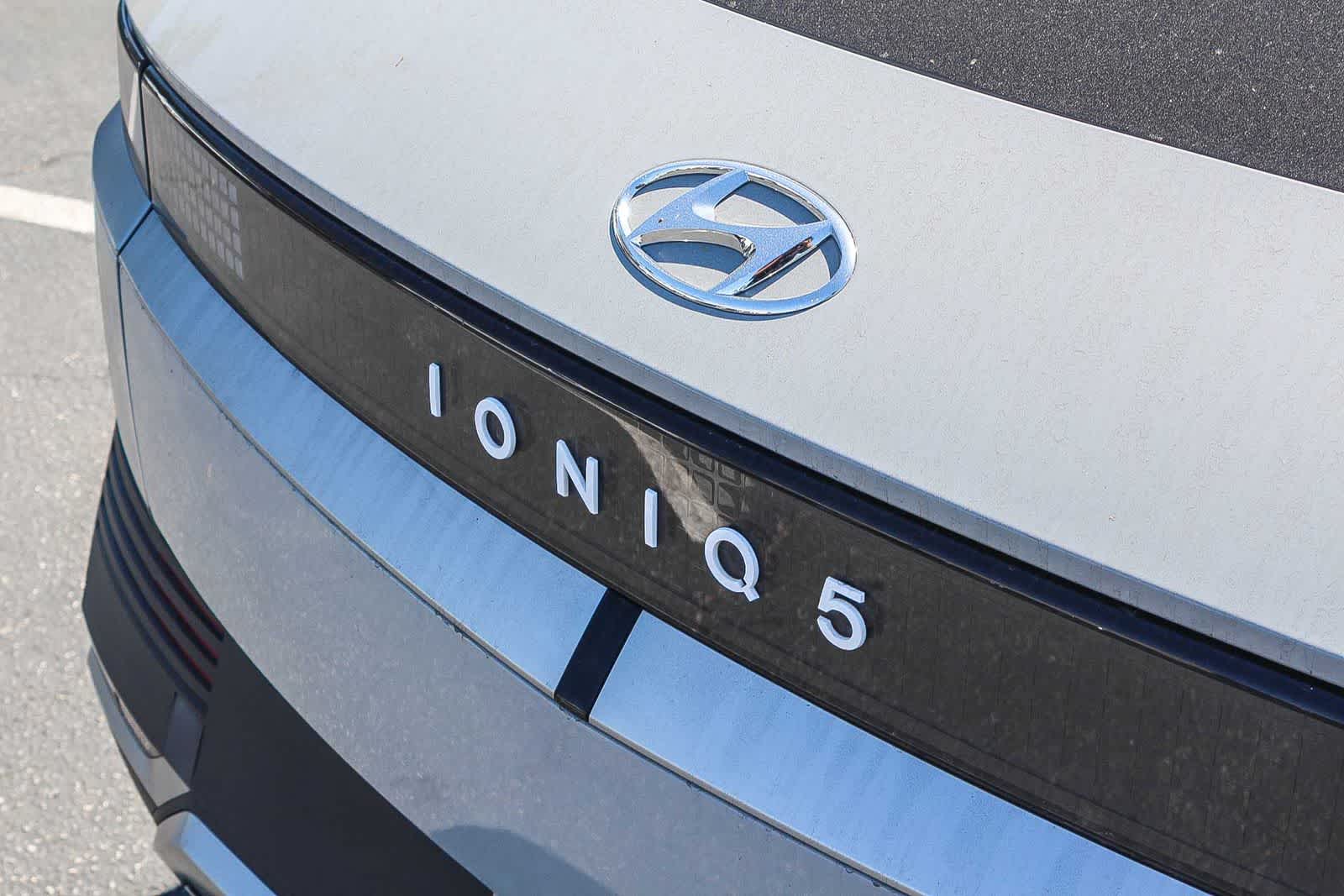 Thumbnail: 2024 Hyundai Ioniq 5 - 9