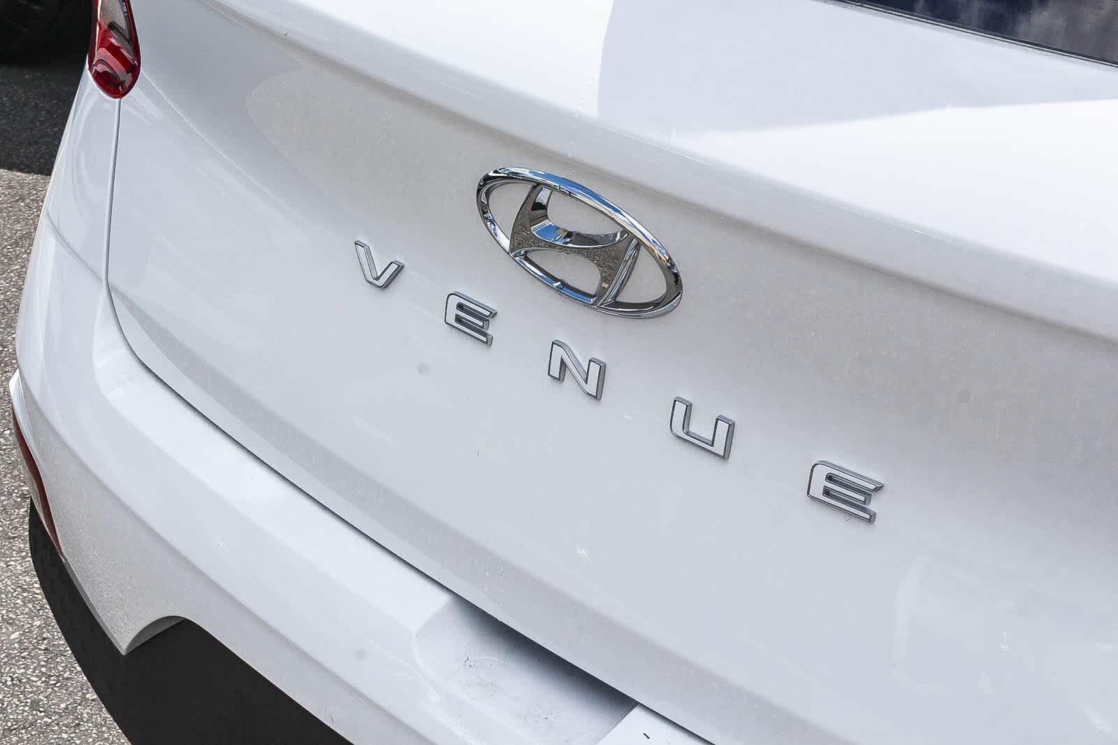 Thumbnail: 2026 Hyundai Venue - 9