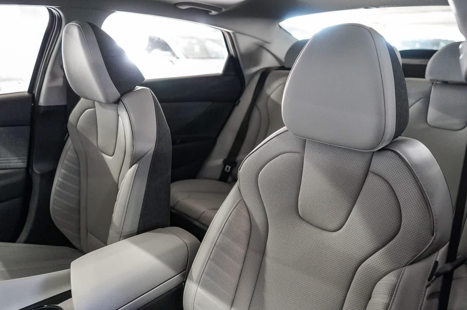 Thumbnail: 2026 Hyundai Elantra - 33