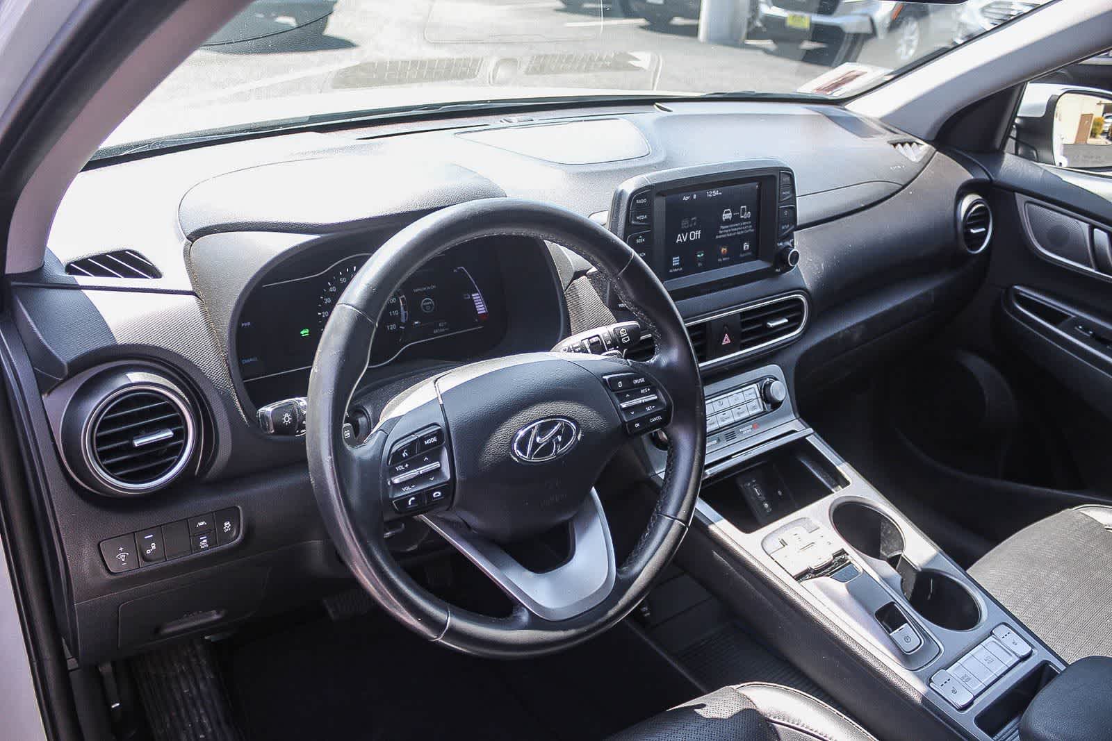 Thumbnail: 2020 Hyundai Kona - 24