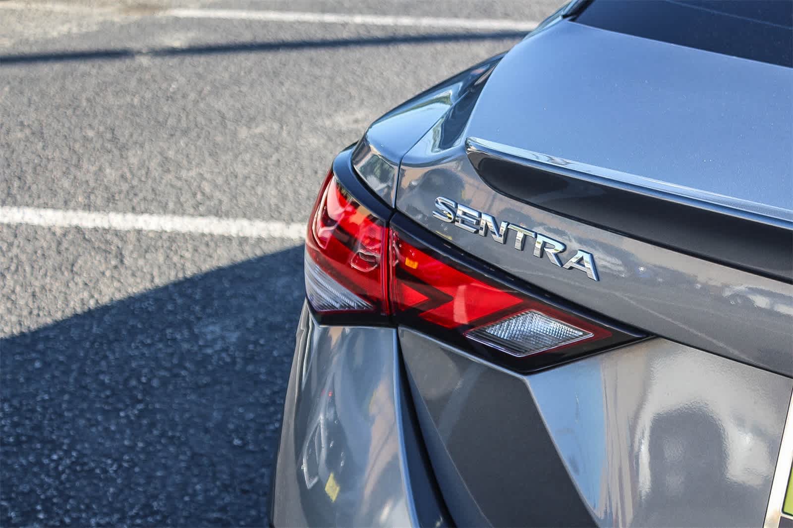 Thumbnail: 2023 Nissan Sentra - 8