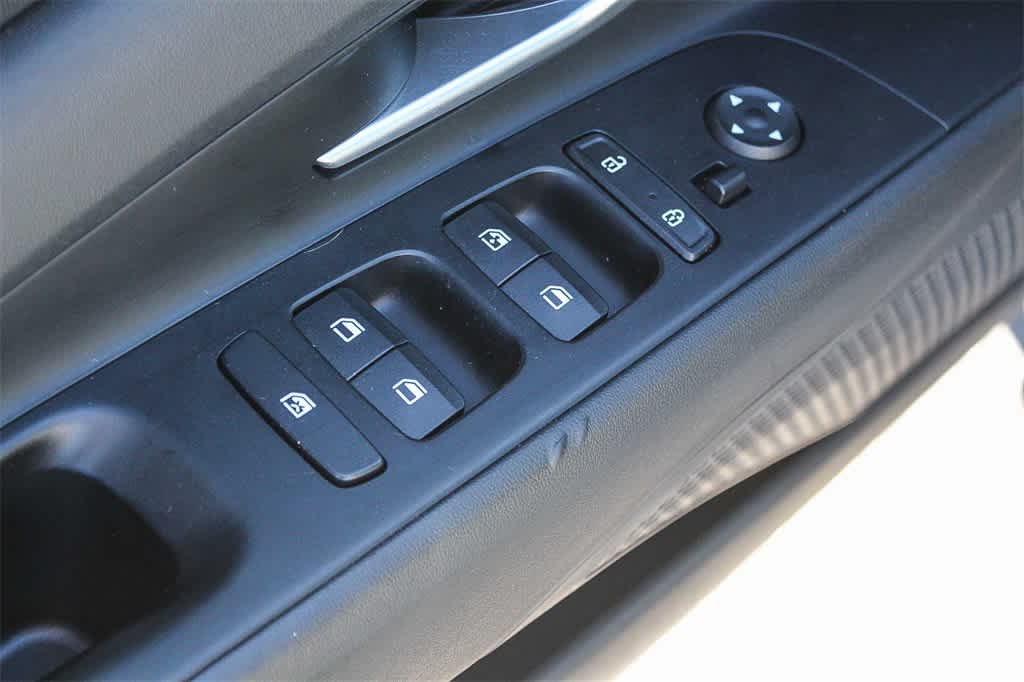 Thumbnail: 2021 Hyundai Elantra - 15