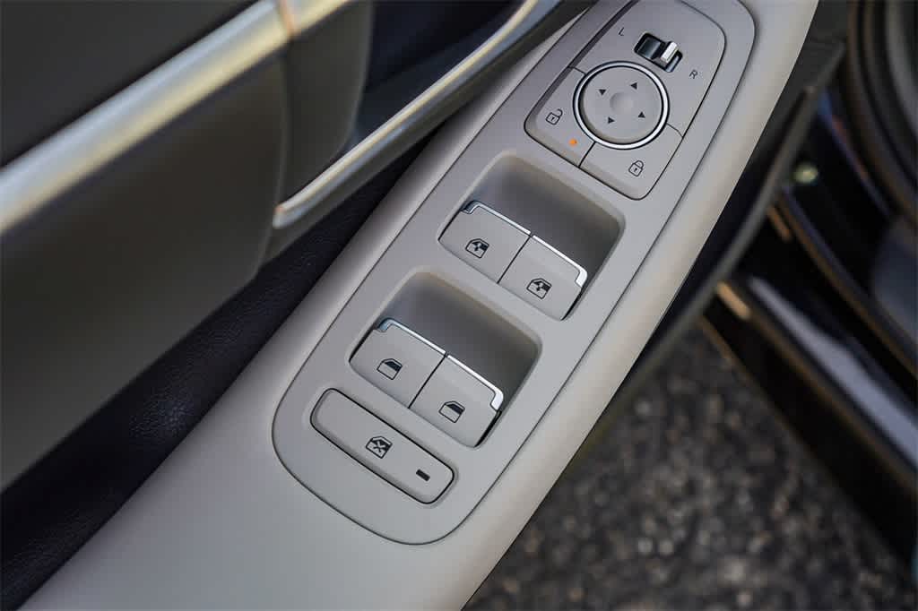 Thumbnail: 2024 Hyundai Sonata - 28