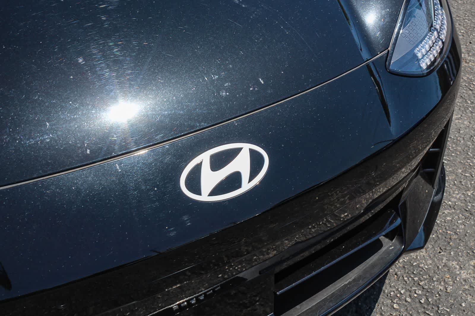 Thumbnail: 2024 Hyundai Ioniq 6 - 14