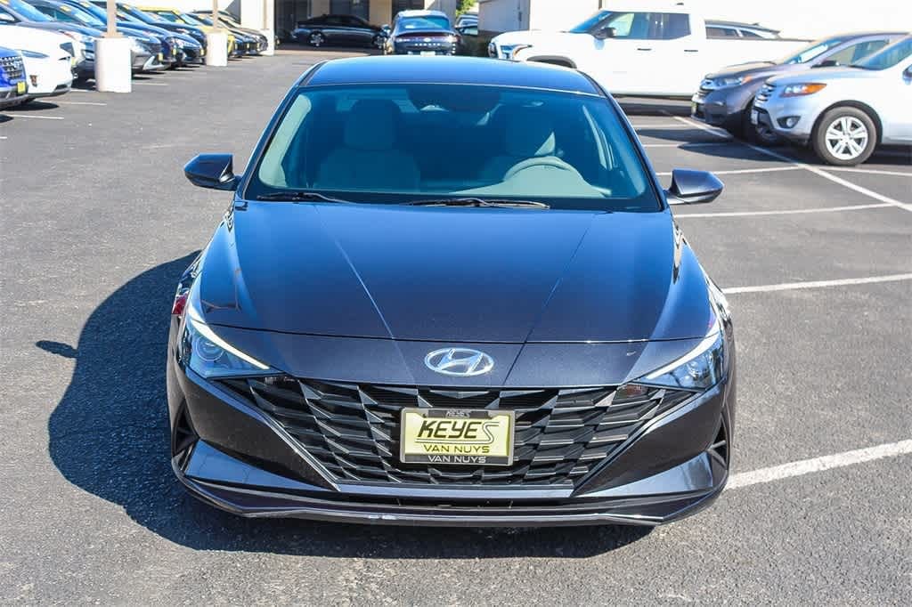 Used 2022 Hyundai Elantra SEL Sedan