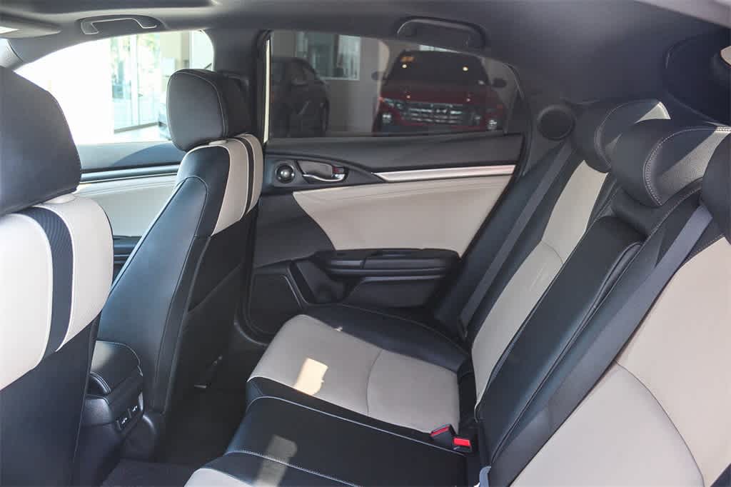 Thumbnail: 2018 Honda Civic - 18