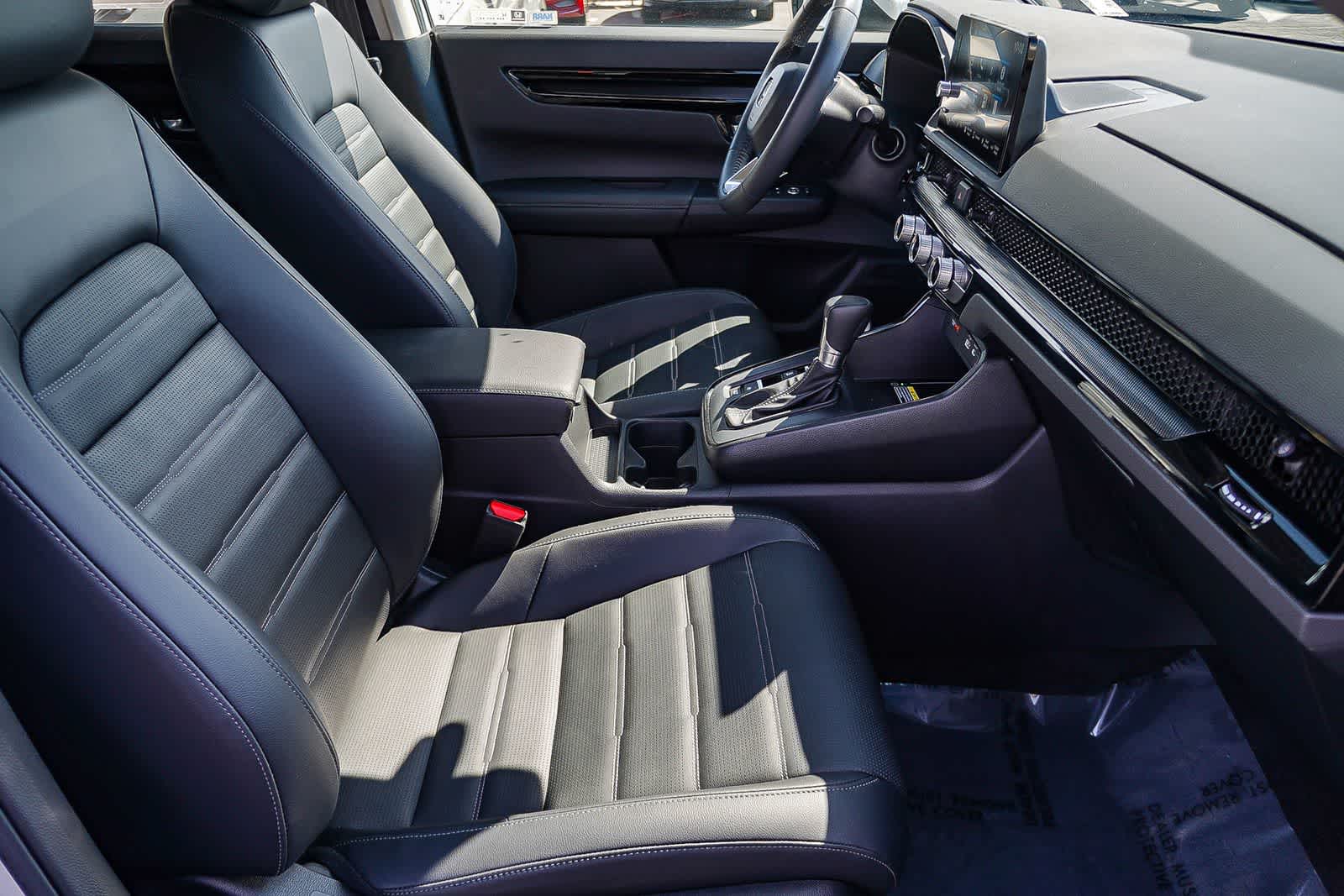 Thumbnail: 2024 Honda CR-V - 23