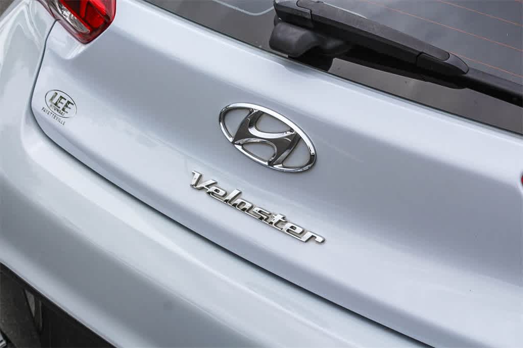 Thumbnail: 2020 Hyundai Veloster - 9