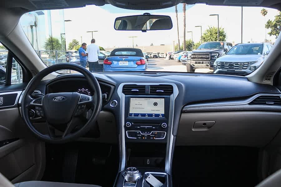 Thumbnail: 2018 Ford Fusion - 12