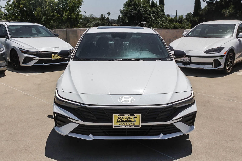 New 2026 Hyundai Elantra SEL Sport Sedan