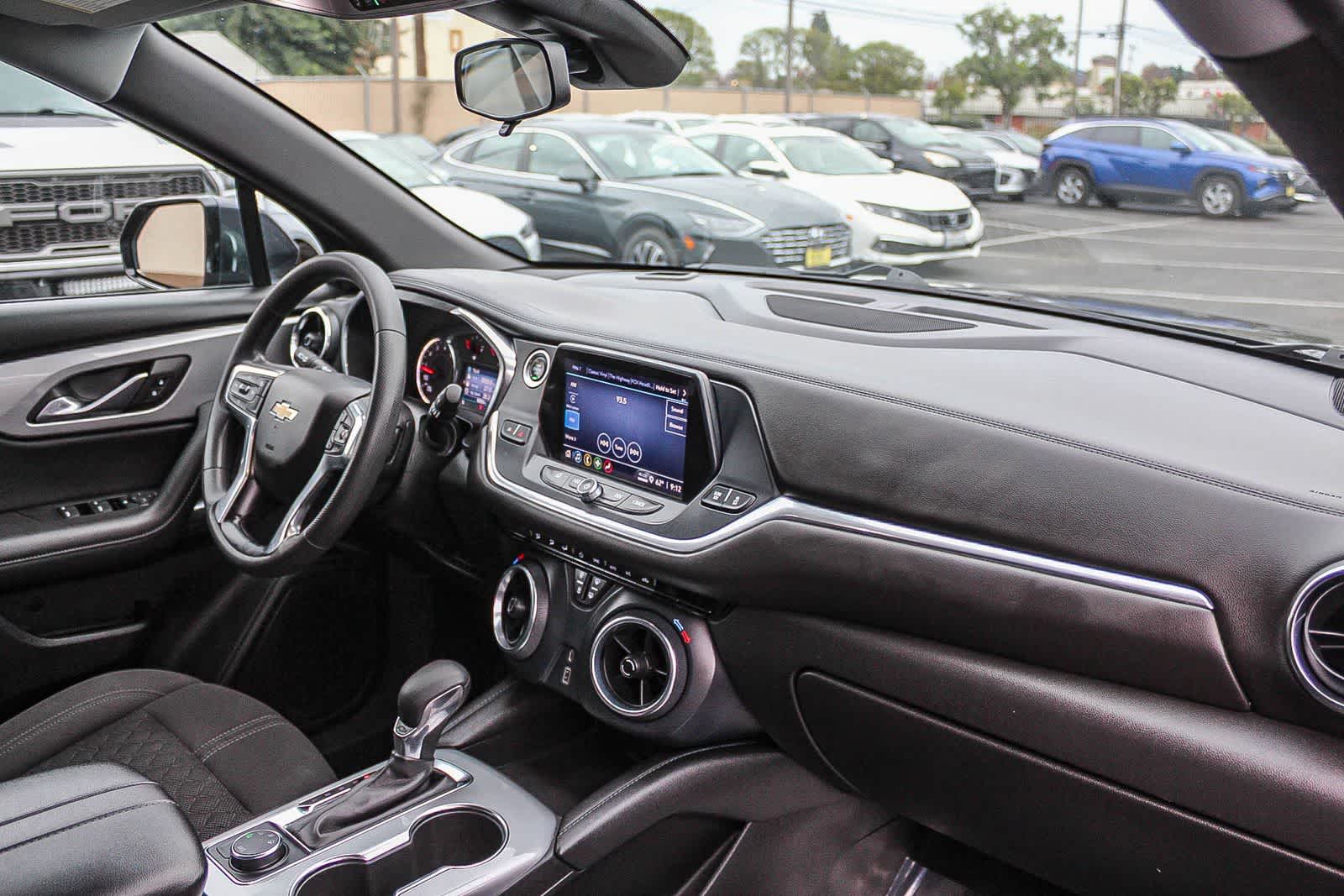 Thumbnail: 2022 Chevrolet Blazer - 22