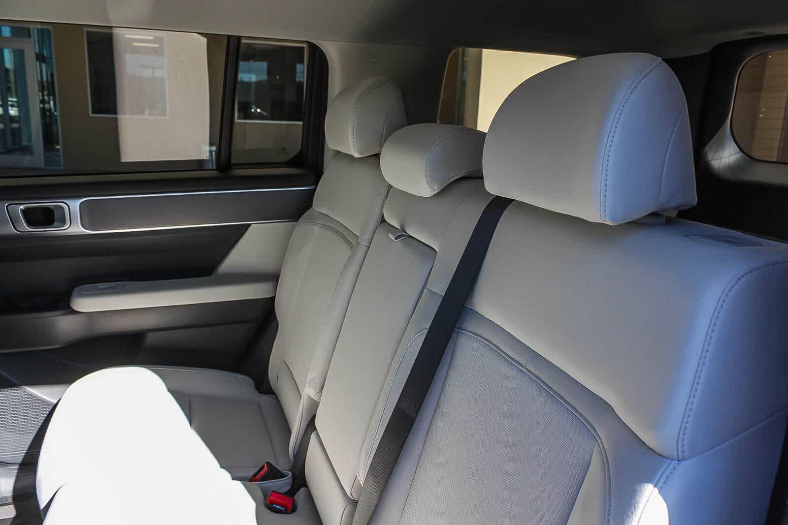 Thumbnail: 2026 Hyundai Santa Fe - 24