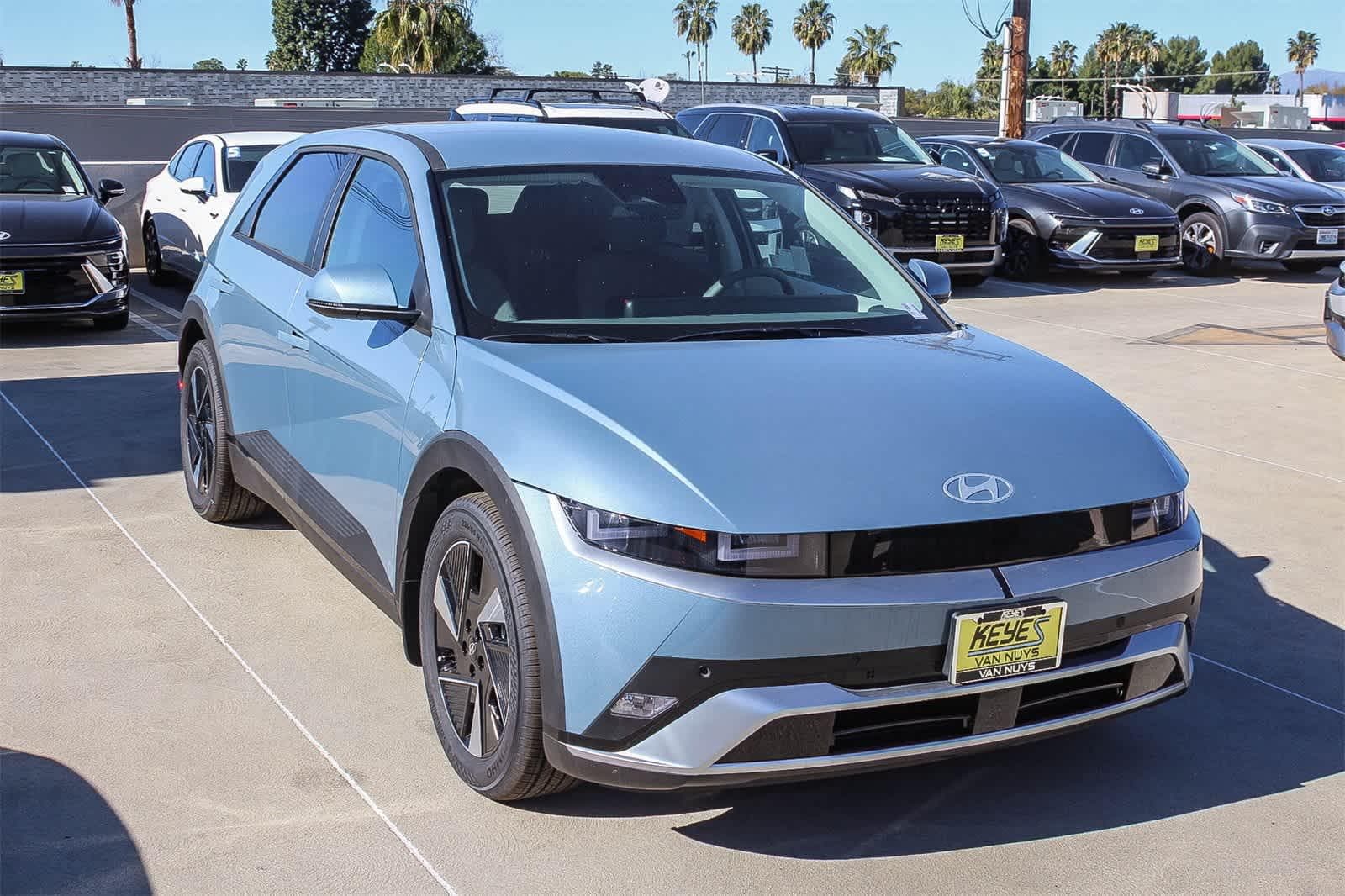 Thumbnail: 2026 Hyundai Ioniq 5 - 3